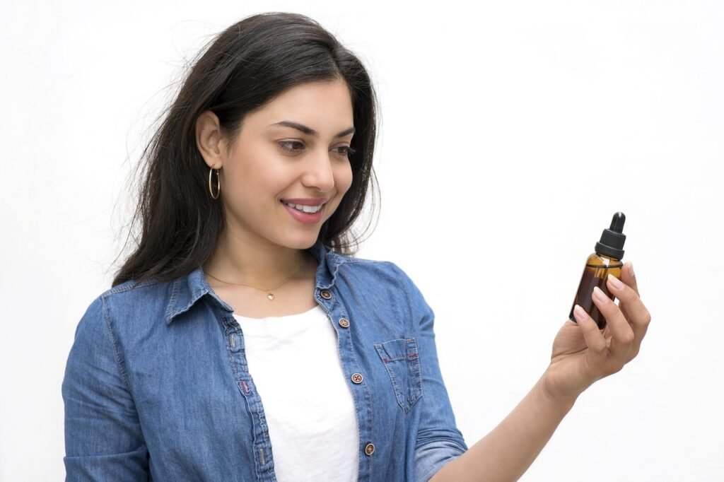 cbd oil, cannabidiol, cannabinoid, hemp oil, thc oil, cbd products, tincture