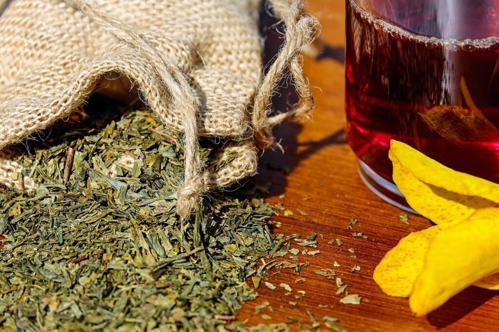 tea, herbs, mixture, medicinal herbs, aroma, tea glass, enjoyment, herbs, herbs, herbs, herbs, herbs para el bienestar de la salud femenina